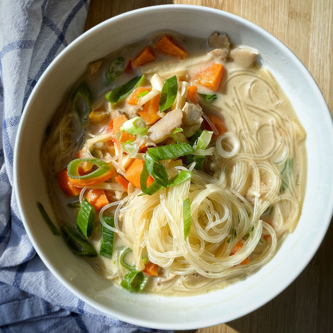 Thai Coconut - Vegetable Soup with Glass Noodles - Solid Stash